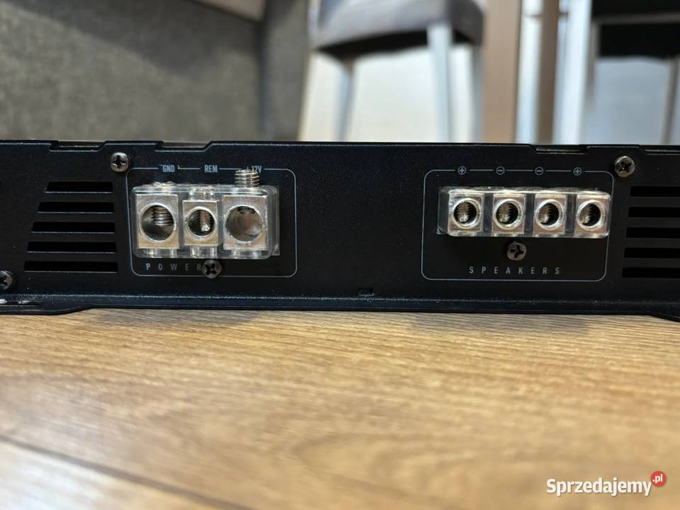 Wzmacniacz Crunch 4400 wat Popów