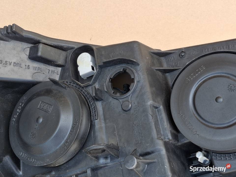 RENAULT MEGANE IV 4 REFLEKTOR LEWY LAMPA LEWA H7 Bieleń