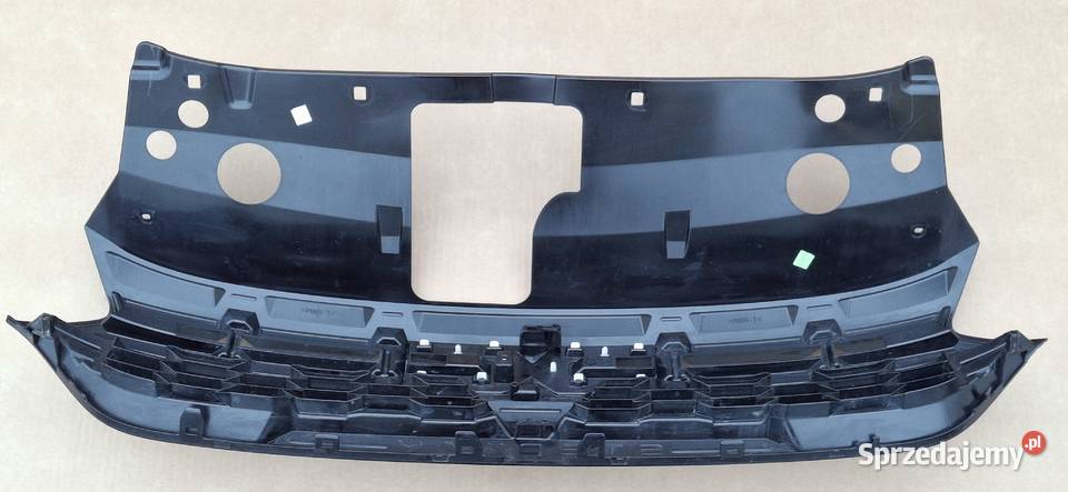 DACIA SANDERO III 3 STEPWAY GRILL ATRAPA osobowe Bieleń