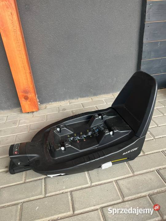 Fotelik MaxiCosi z bazą 12 Maxi Cosi Swarzędz
