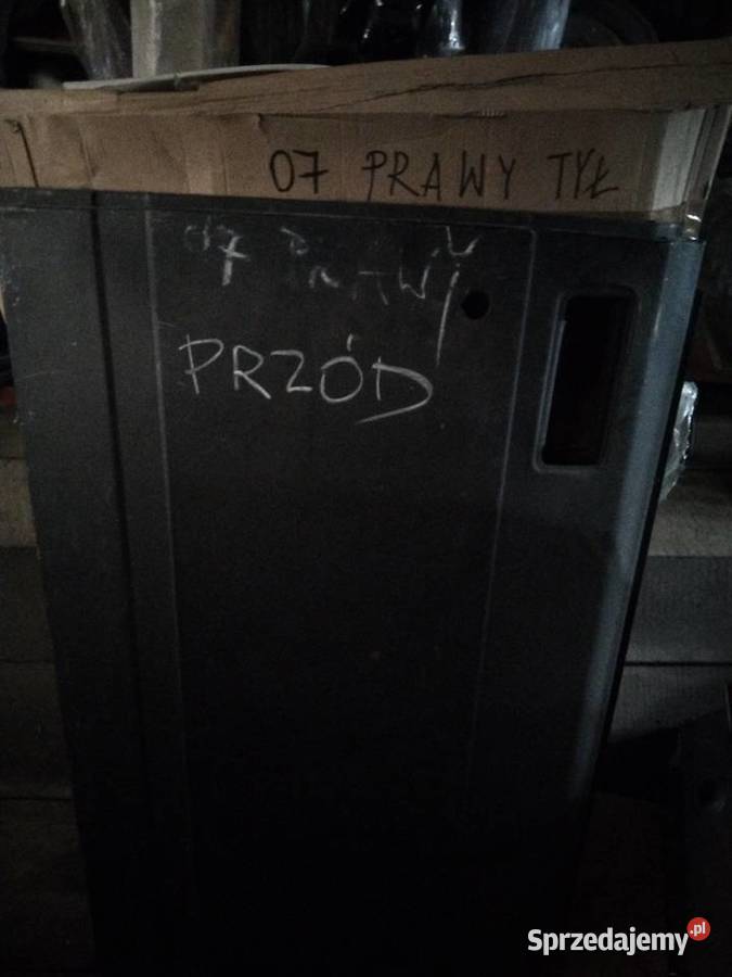 Poszycie drzwi przód ŁADA 21052107 Drzwi podkarpackie Przemyśl