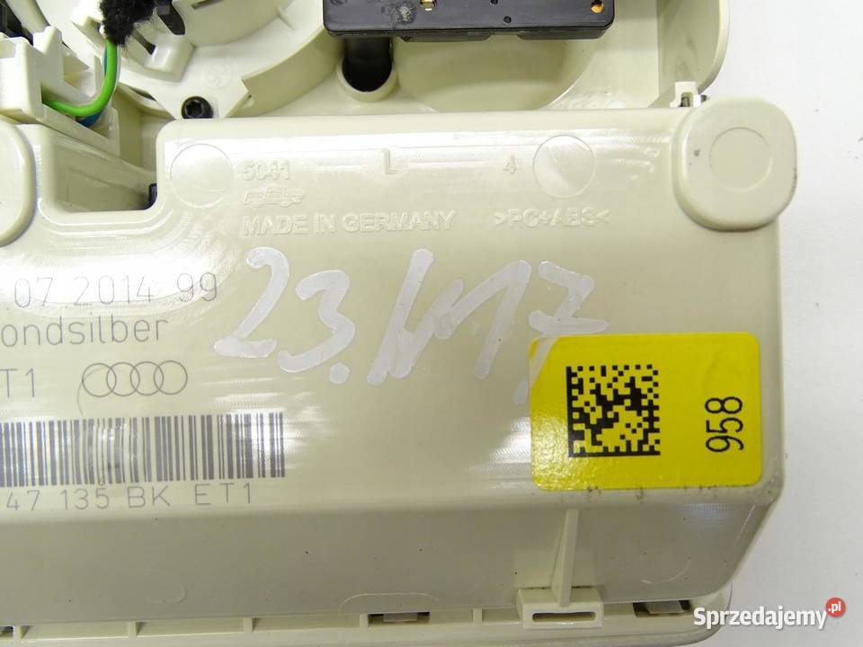 LAMPA OŚWIETLENIE KABINY PODSUFITKI AUDI A5 8T Części samochodowe sprzedam