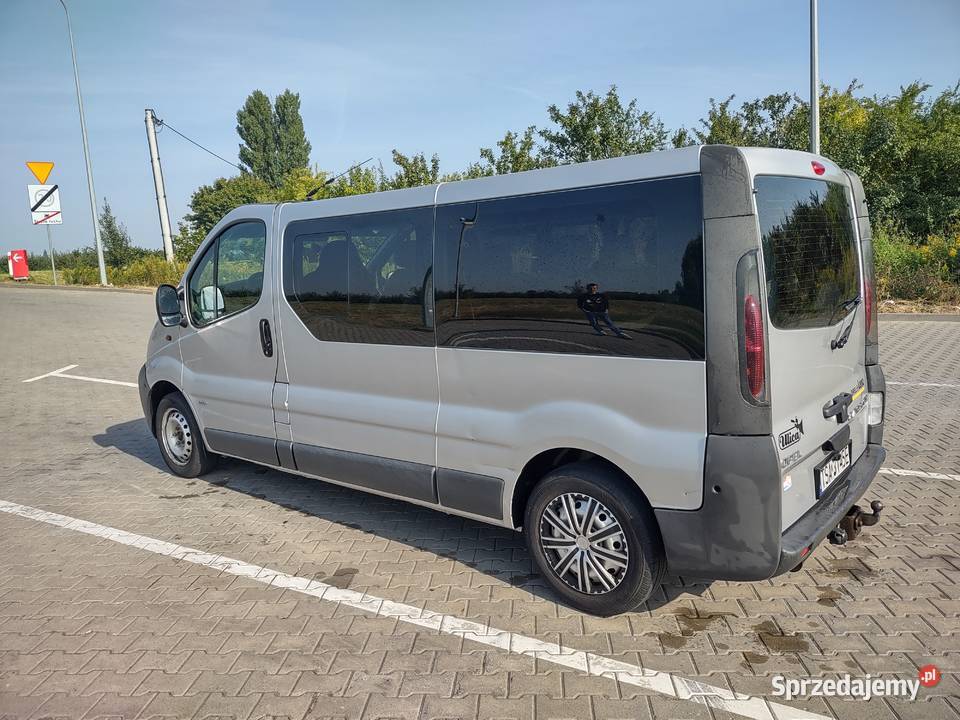 Opel Vivaro 25 CDTI Hak Long Klima 9 os 2500cm3
