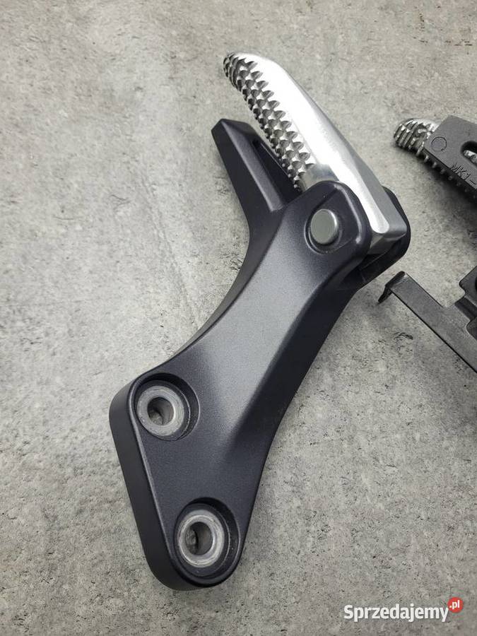 YAMAHA MT 09 MT09 MT09 2124 OEM PODNÓŻEK SET Części i akcesoria motocyklowe