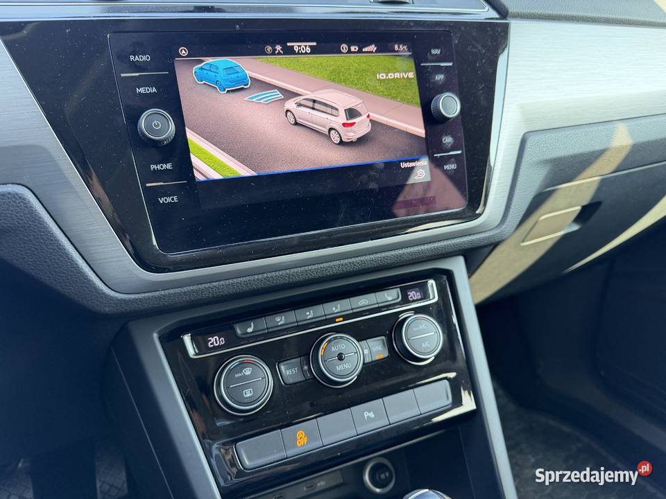 Vw Touran 2020r 15 Benzyna 150 Salon ASO I Lubartów