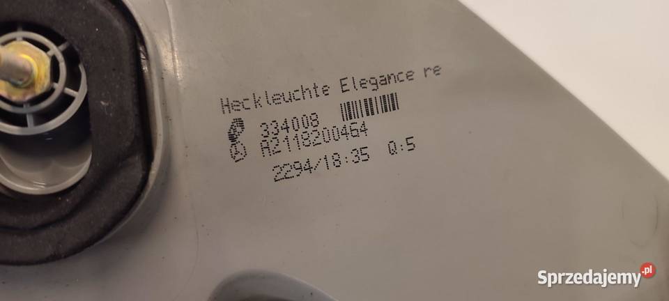 MERCEDES W211 LAMPA LEWY TYŁ A2118200464