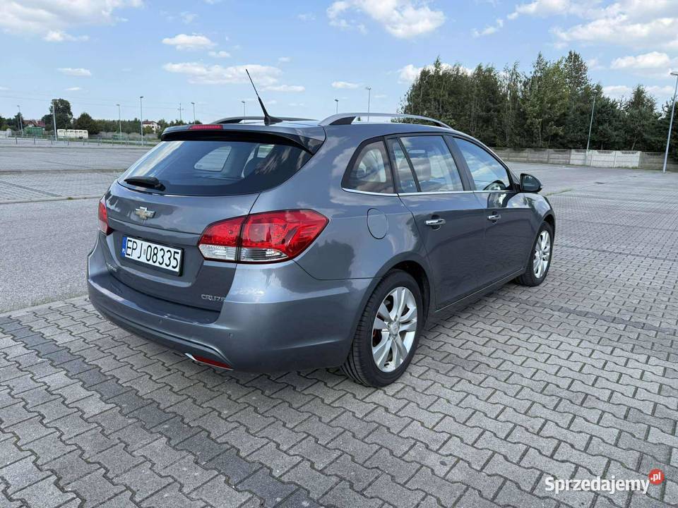 Chevrolet Cruze kombi 17 diesel 130 Działoszyn