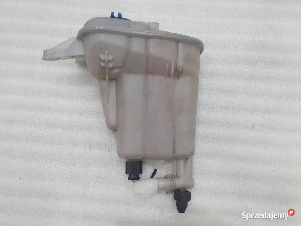 ZBIORNICZEK WYRÓWNAWCZY AUDI A4 B8 8K0121403C