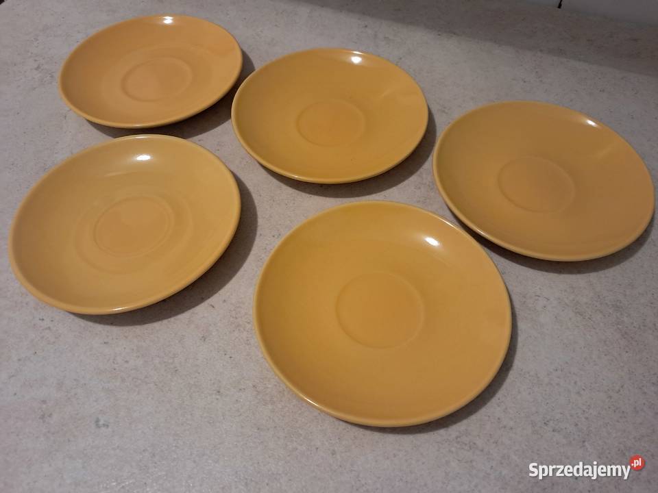 Talerzyki spodeczki pod filiżanki 5 sprzedam małopolskie Kraków