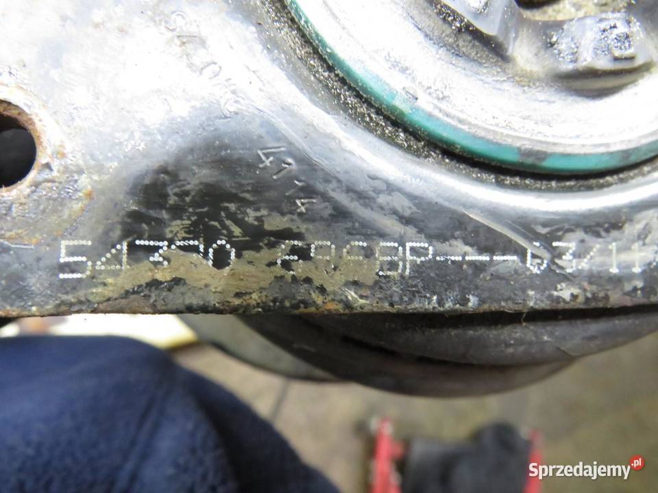 MCPERSON ZWROTNICA LEWY PRZÓD QASHQAI J11 15 DCI