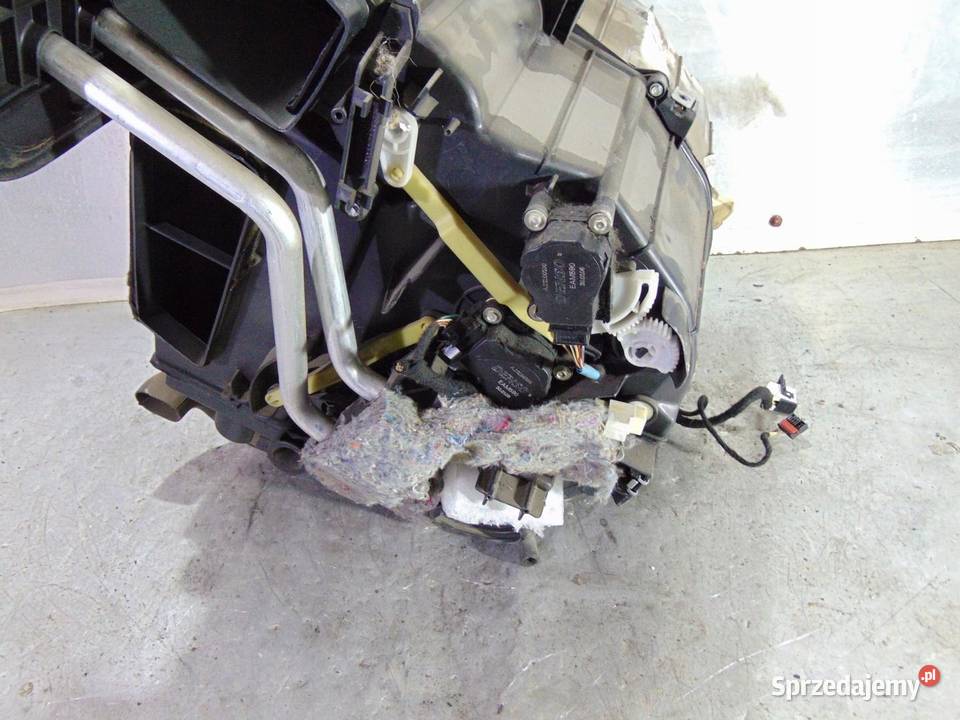 NAGRZEWNICA CITROEN C8 22 HDI