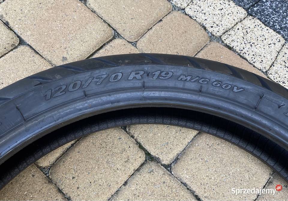 Opona motocyklowa Pirelli 12070 R19