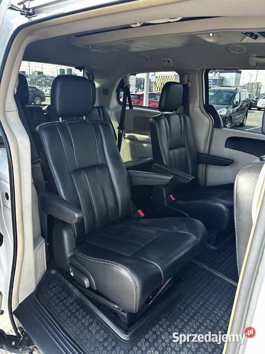 Chrysler Town Country Touring 36 V6 Pentastar przyciemniane szyby Kraków