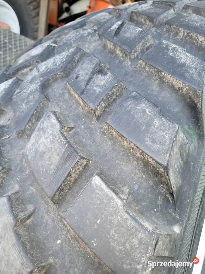 Koła NOKIAN TRI zimowe leśne ciagnika Holland Leśnictwo podkarpackie