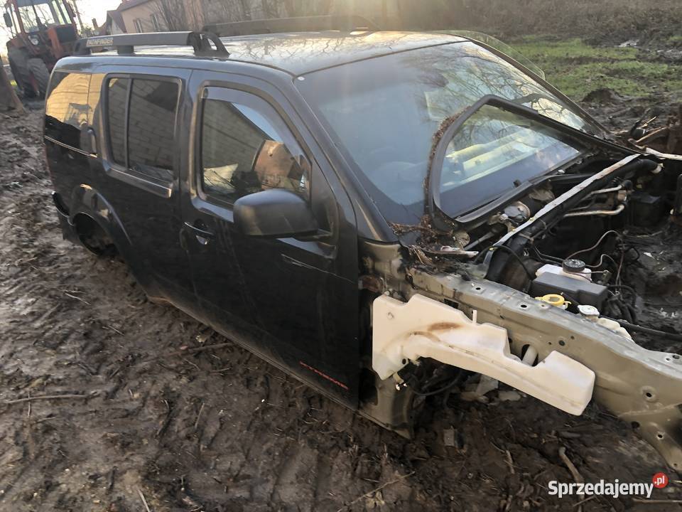 NISSAN PATHFINDER R51 NAVARA D40 częsci cwiartka Drzwi