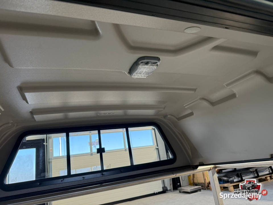 Zabudowa paki Hardtop Aeroklas Toyota Hilux Pasłęk