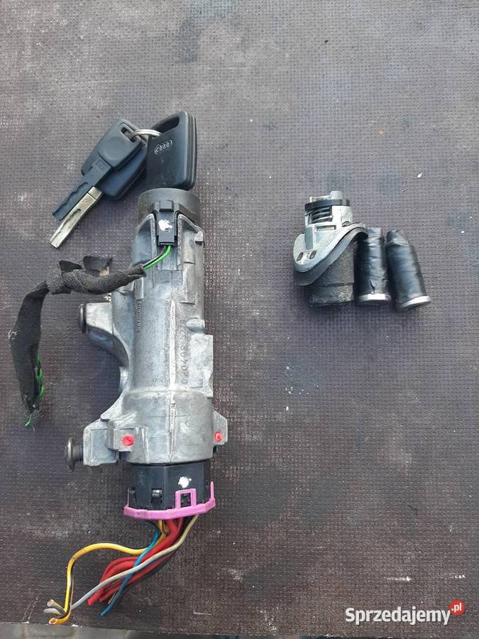 stacyjka wv audi a4b5 98r Wojcieszów