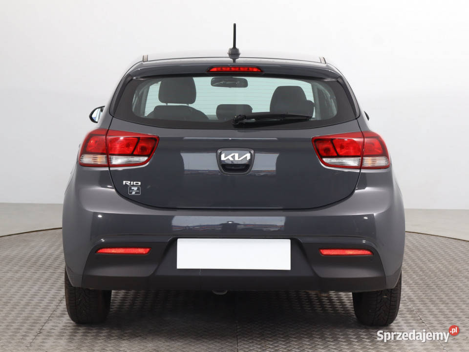 Kia Rio 10 TGDI manualna