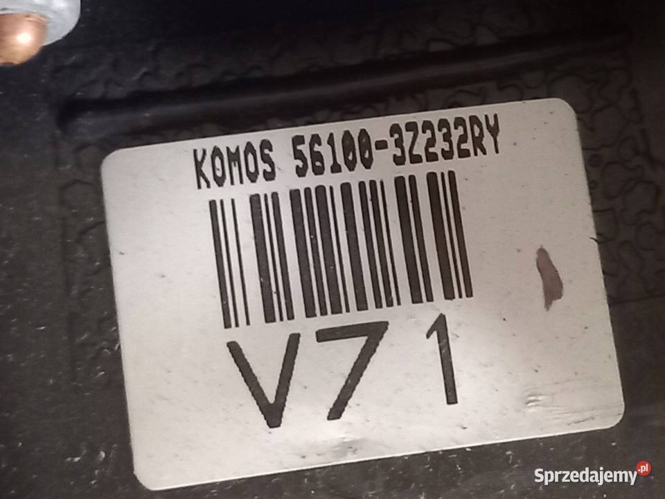 HYUNDAI i40 12r kierownica skórzana 561003Z232RY osobowe Kielce sprzedam