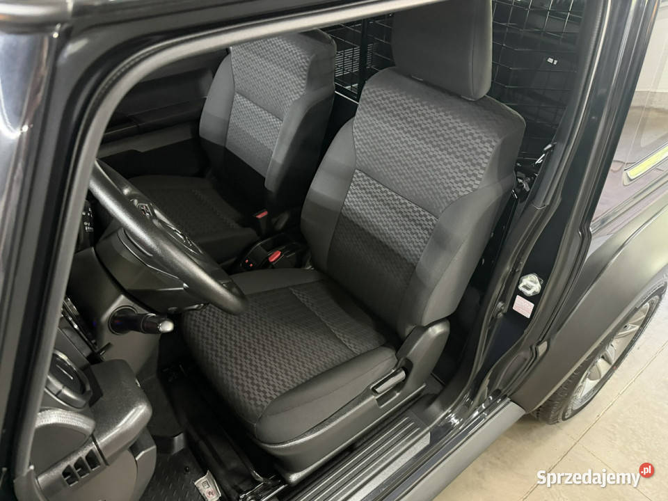 Suzuki Jimny salon 17tyśkm oryginał 1wł stan Chechło