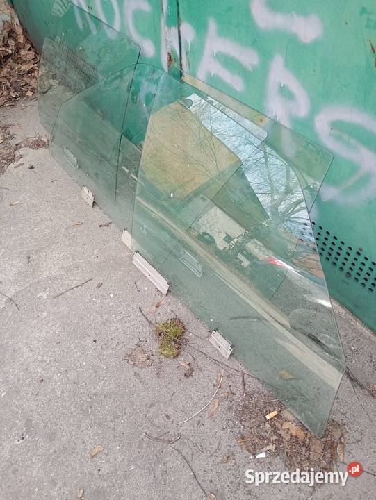 Szyby komplet BMW E30 sedan Karoseryjne Zabrze