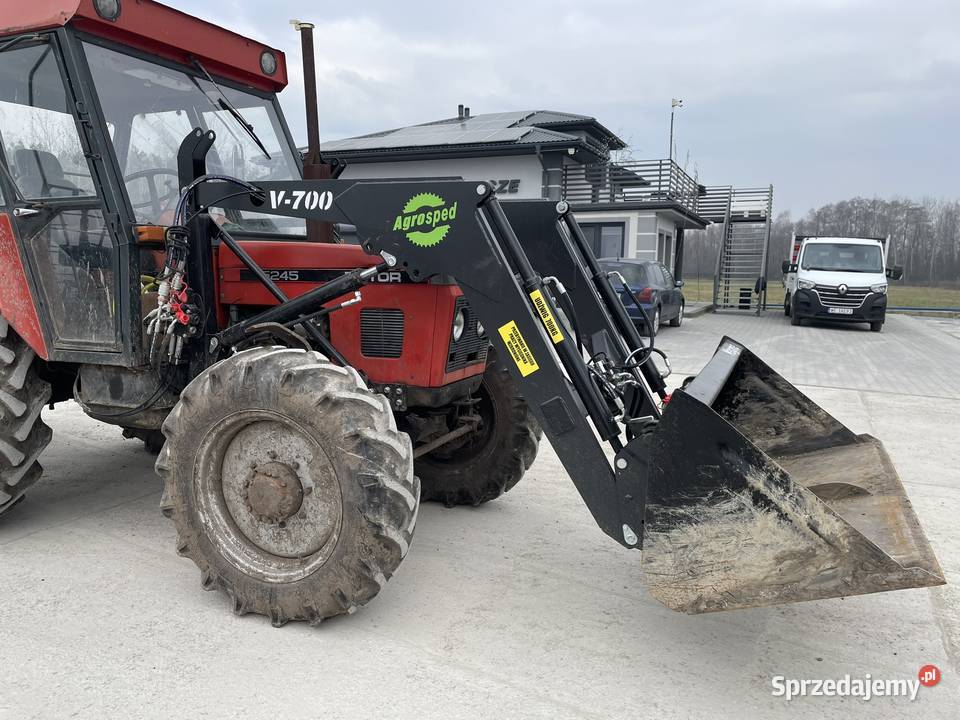 Ładowacz czołowy firmy Agrosped model V700 nieuszkodzony Biała Góra