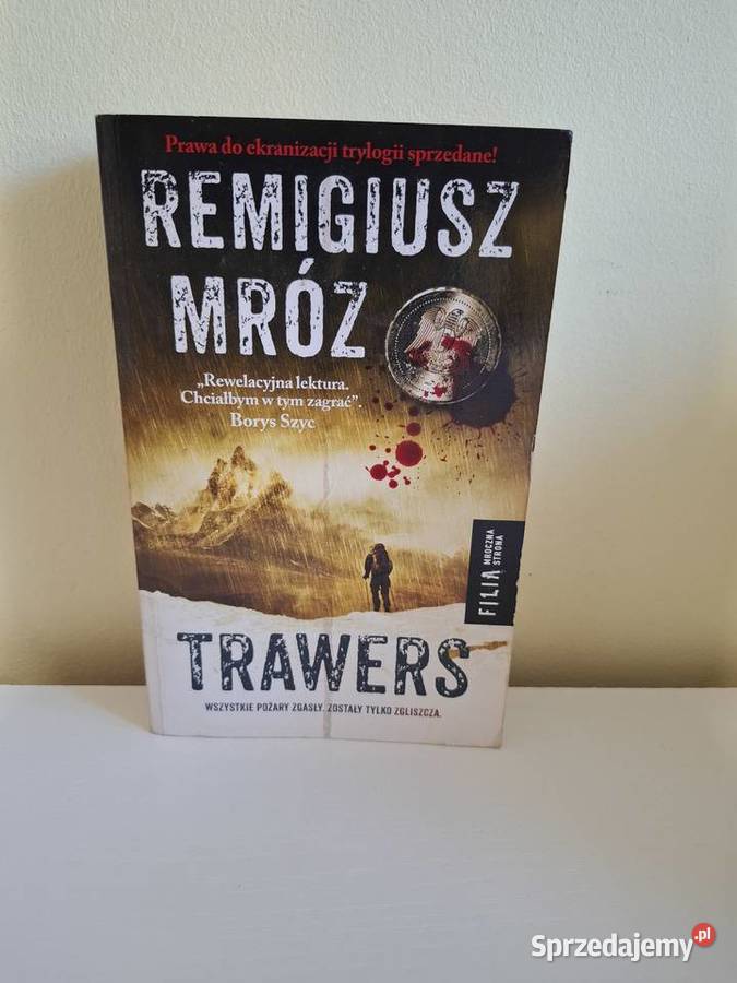 Trawers Remigiusz Mróz thriller sensacja Kamienna Góra