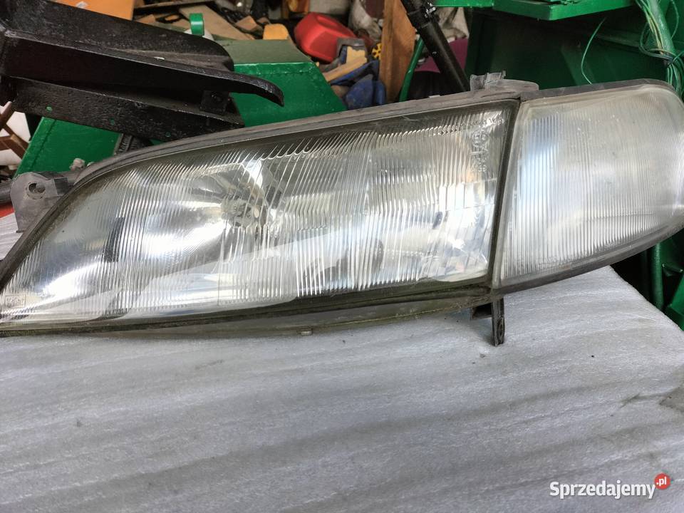 VECTRA B LAMPA PRZÓD PRZEDNIA LEWA KIERUNKOWSKAZ osobowe Kamień-Kolonia