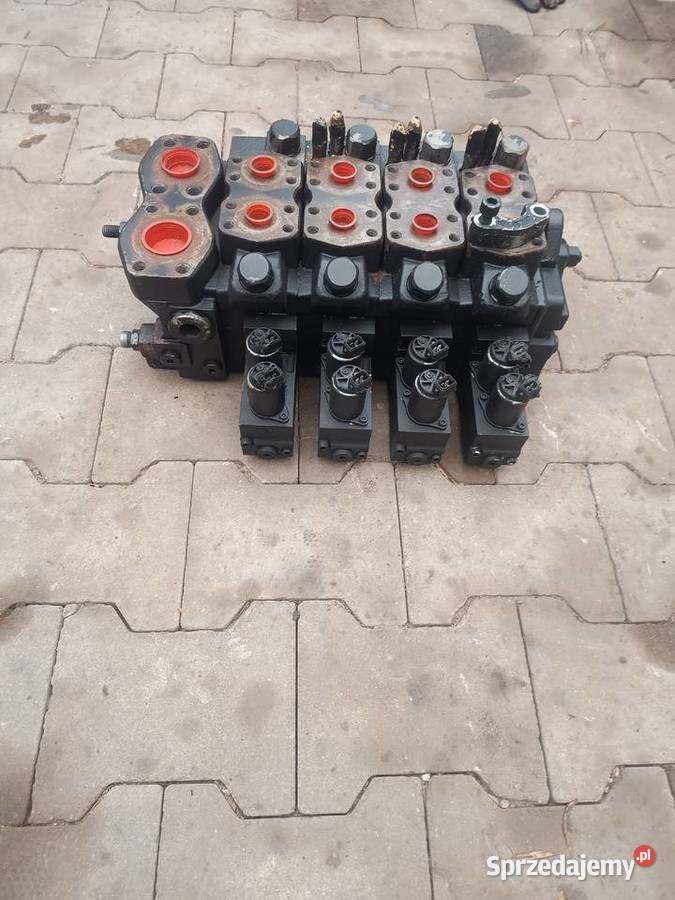 Zawór hydrauliczny 11411441 K220LS04SE10130E Staszów