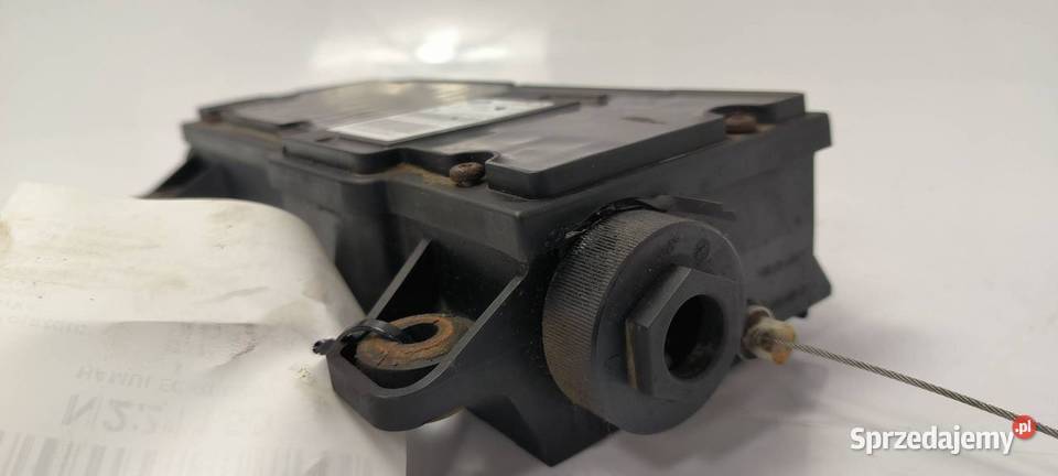 HAMULEC RĘCZNY LAND ROVER RANGE ROVER VOGUE L322