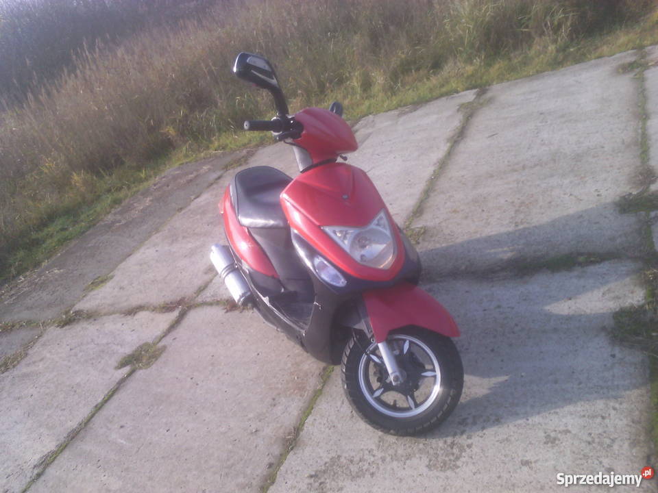 sprzedam ekonomiczny skuter Krzywa