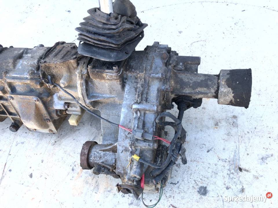 SKRZYNIA BIEGÓW MITSUBISHI PAJERO I 23 84 8291