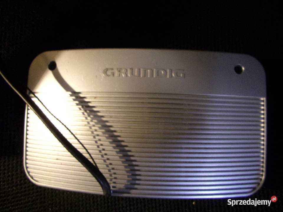 RADIOBUDZIK GRUNDIG SONOCLOCK 490 z dużym LCD Warszawa