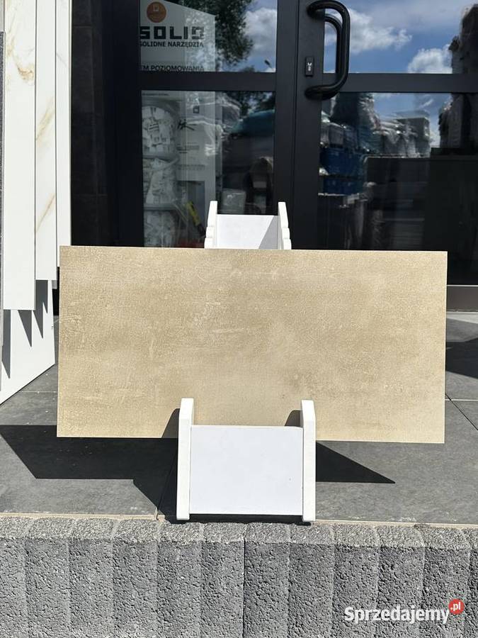 Płytka Stark Beige Matowa 30x60 GAT I CERAMIKA łódzkie Opoczno