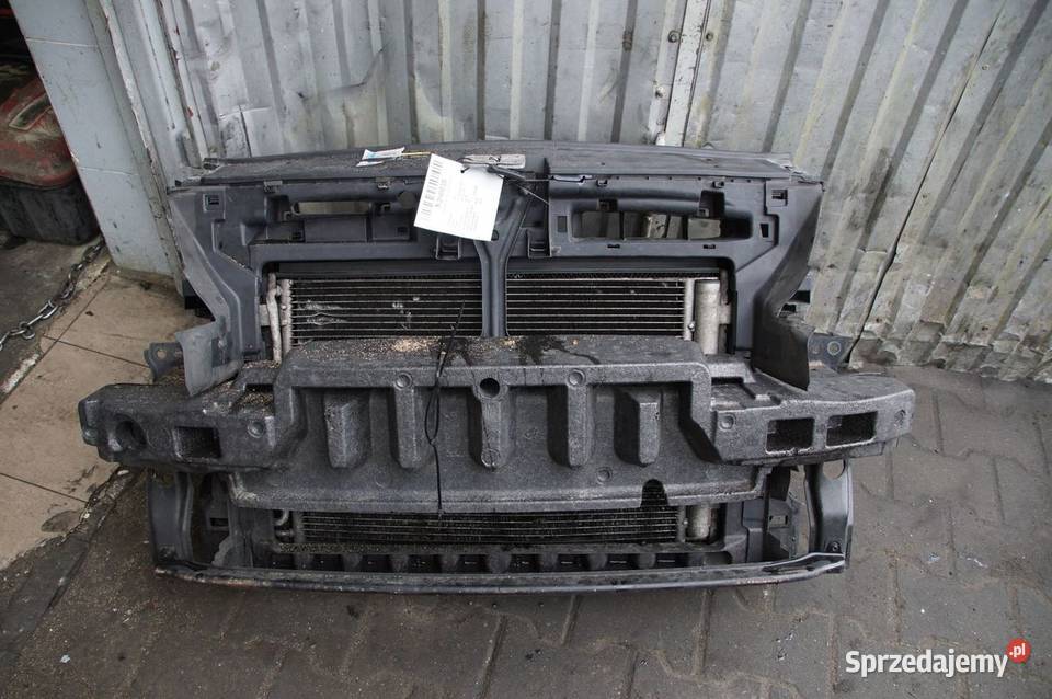 PAS PRZEDNI CHŁODNICE VOLKSWAGEN CADDY III 16 osobowe Lipno