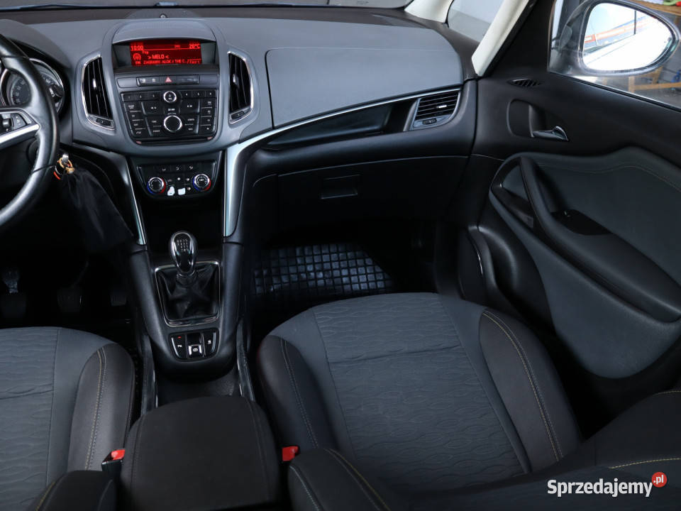 Opel Zafira 20 CDTI manualna Bielany Wrocławskie sprzedam