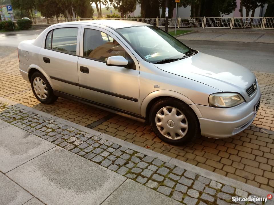 Opel Astra G 2001 r 20 d 5D Sedan Sedan / Limuzyna Radom