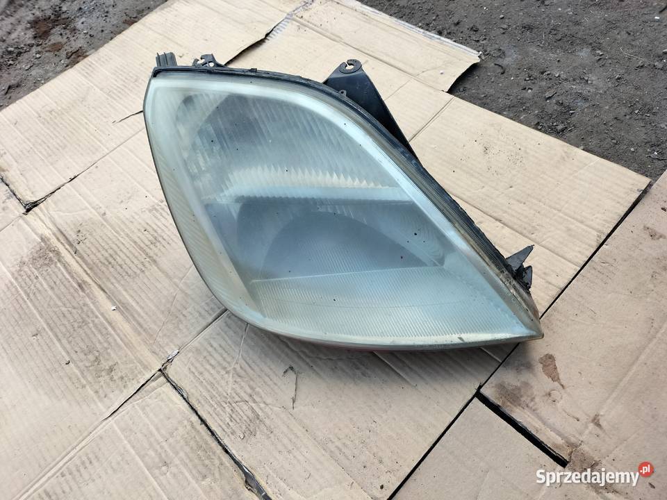 FORD FIESTA MK5 MK6 REFLEKTOR LAMPA PRZÓD