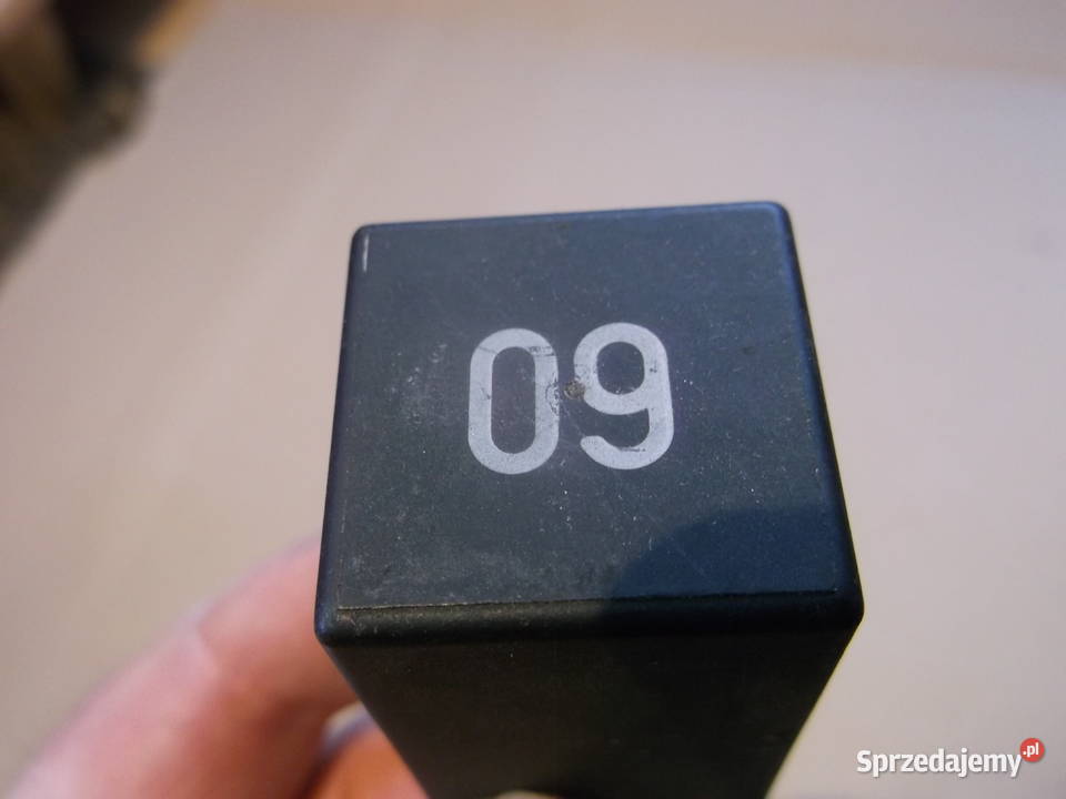 Przekaznik świec żarowych Volkswagen Golf Passat