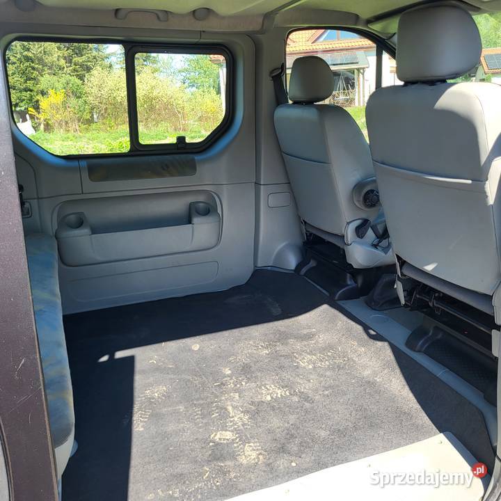 Opel Vivaro 25 CDTI brygadówka klima super stan 300000km