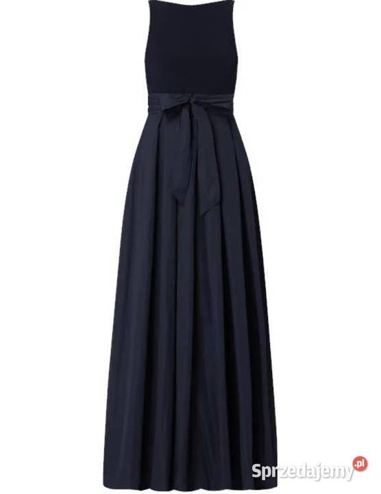 Sukienka wieczorowa balowa z kolekcji Ralph Rybnik