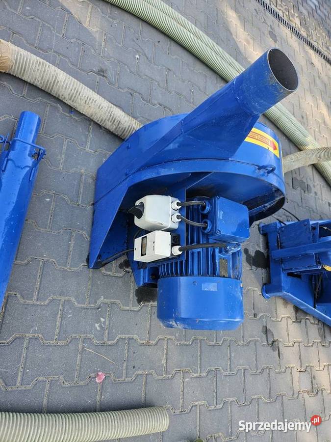 Mieszalnik pasz ssąco tłoczący Stogniowice