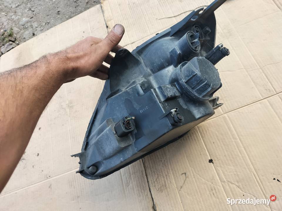 FORD FIESTA MK5 MK6 REFLEKTOR LAMPA PRZÓD lampy przednie Kamień-Kolonia