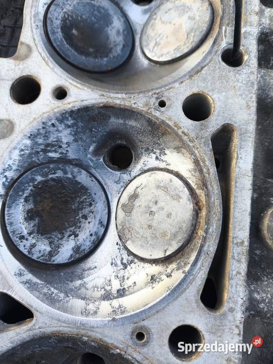 Głowica mercedes M110 28 R110 016 19 01 w113 Lutoryż