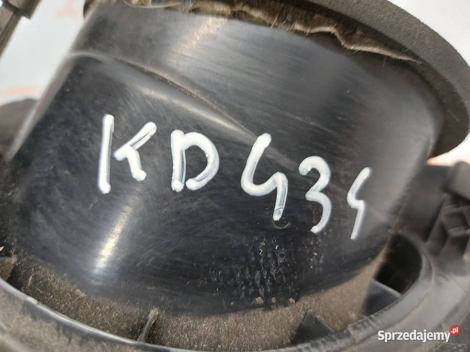 VW GOLF V PLUS 06r lampa prawa tył w klapę Kielce