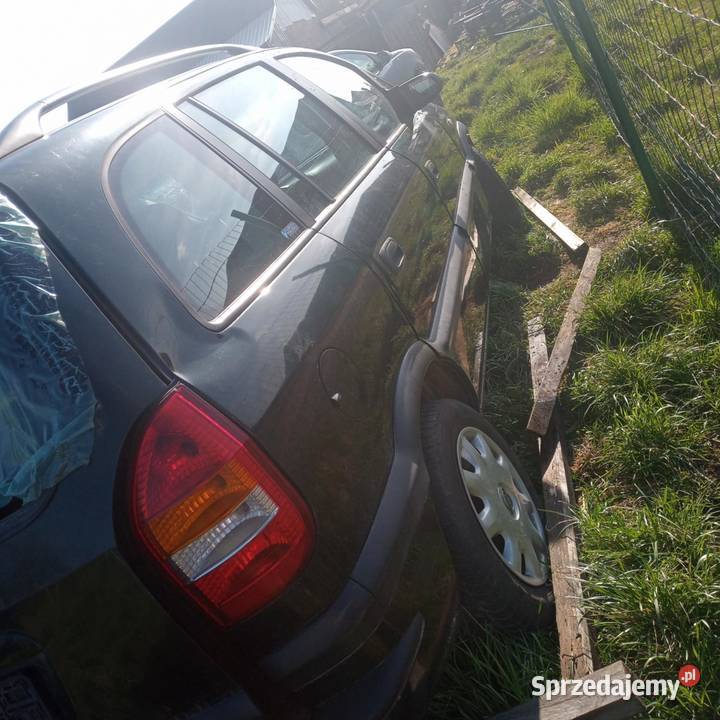 Samochód opel zafira A 20 dti w całości Przecław