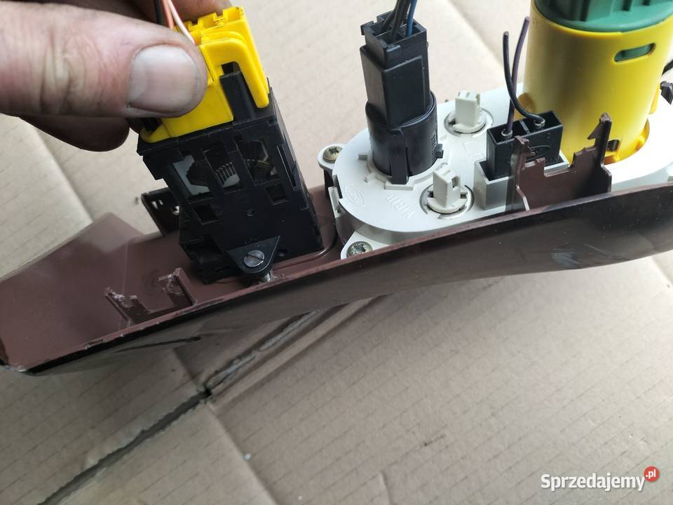 WŁĄCZNIK WYŁĄCZNIK ŚWIATEŁ ALA DREWNO MONDEO MK1 Kamień-Kolonia sprzedam