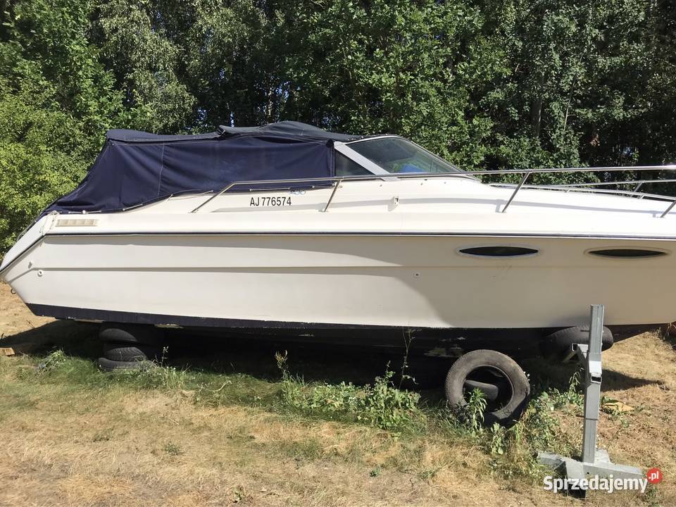 Motorówka Sea Ray 230 Piła