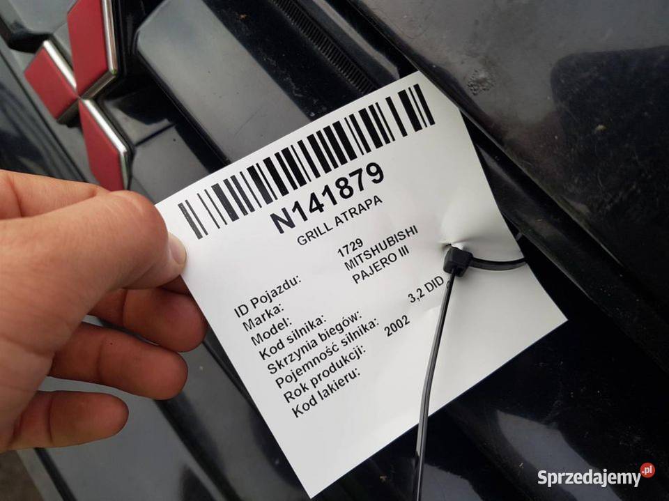 GRILL ATRAPA PRZÓD MITSHUBISHI PAJERO III 2002 Lipno
