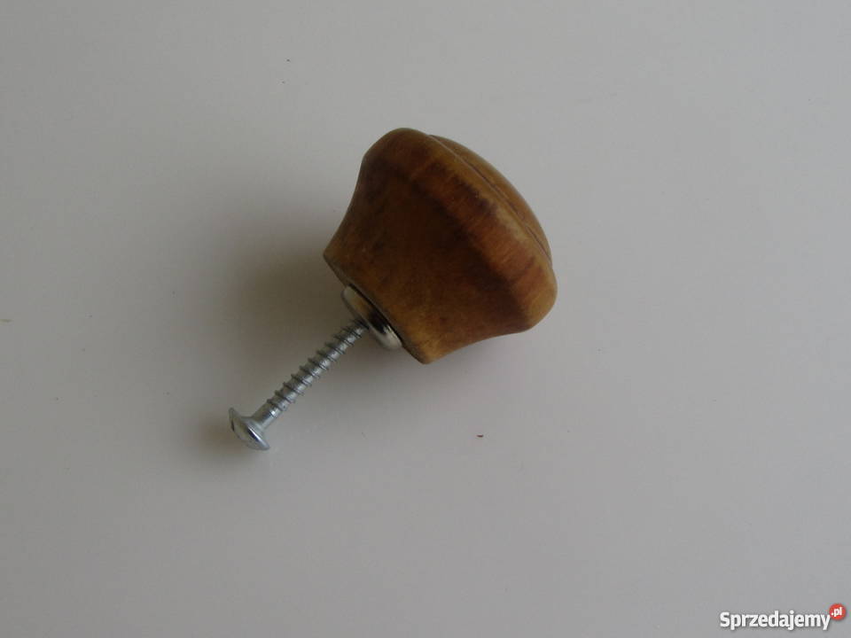 Gałka meblowa drewniana koloru drewna